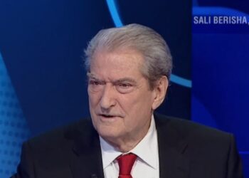 “Informacioni është mbledhur nga CIA e FBI”/ Berisha i përgjigjet Yuri Kim: S’kanë asnjë provë! Shefi i Shërbimeve Sekrete s’merrte kurrë përsipër të…