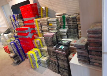 Kapet një sasi prej 947 kilogramësh kokainë, në pranga edhe djali i ish-deputetit