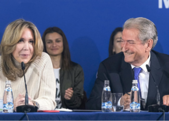 Evi Kokalari bëhet pishman për tërheqjen: Nuk isha e vetëdijshme, më keni në dispozicion total