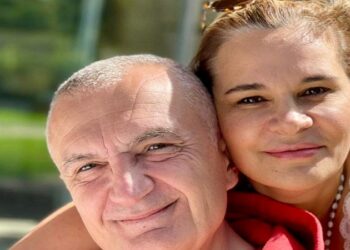 Presidenca dhe LSI në rregull/ Kryemadhi dhe Meta “flirtojnë” në Instagram, presidenti reagon me dy gishta lart