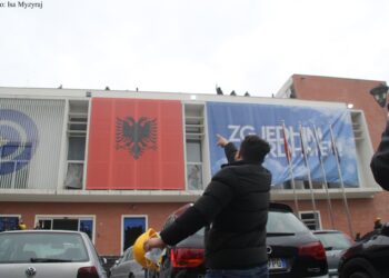 Grupi i Berishës, kallëzim penal Bashës dhe Bardhit: Shkatërruan selinë e PD nga brenda dhe na dhunuan