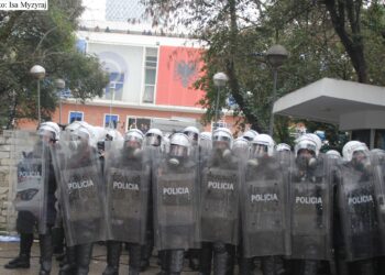 Nga Stresi, te Gaz Bardhi… Lista e plotë e demokratëve të ndaluar dhe proceduar nga Policia