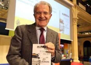 “Evropa kapërcen krizën duke u zgjeruar”/ Prodi: BE të integrojë sa më parë Shqipërinë e vendet e tjera, me këtë rast zgjidhet dhe çështja e kufijve