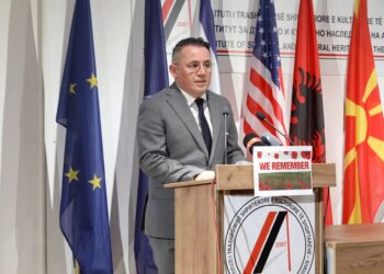 Ato sfiduan vdekjen – mbollën farën e jetës