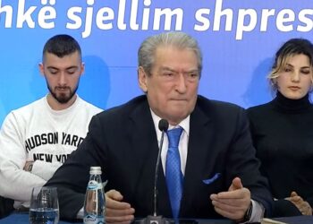 Berisha: Primaret, arritje e madhe! Lulzim Brava tejkaloi imagjinatën e Orwell dhe Kafkës