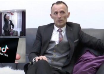 VIDEO / Mësuesi nga Kosova që u bë viral me kërcimet e tij: I thashë vëllait nëse të pyesin që…