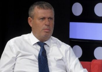 INTERVISTA/ Shkëlqim Hajdari tregon detajet e hetimeve për “21 Janarin”: FBI faktoi se Garda qëlloi për të vrarë. Ja si u bllokua dosja dhe konflikti polici-prokurori