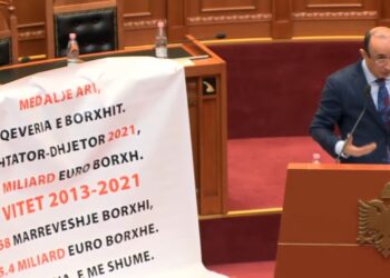“Mendova se po arrestohej ndonjë ministër”/ Deputeti i PD: Kur pashë furgonët thashë erdhi momenti, por…!