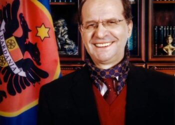 Basha përkujton presidentin Rugova: Simbol i përpjekjeve të Kosovës për pavarësi