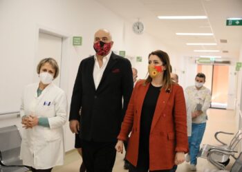 Rama: Pagesa në shëndetësi rritet në bazë të performancës së vetë mjekëve