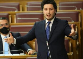 Dritan Abazoviç: Nesër do të mësojmë nëse qeveria e Malit të Zi do të bjerë