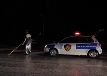 Aksident i rëndë në Kukës, makina përplas për vdekje 30-vjeçarin