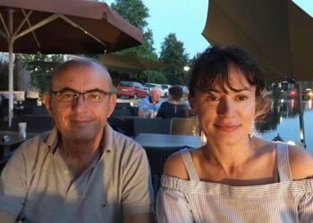 Humbi të atin pak ditë më parë, Aurela Basha publikon foton: Më rriti me dashurinë për Kosovën