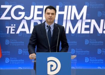 “Ka një pikë ku boll është boll”/ Basha: Berisha ka thirrur protestë kundër demokratëve dhe SHBA!