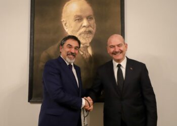 Nënshkrimi i marrëveshjes/ Xhandarmëria turke do të trajnojë Policinë e Shtetit, Çuçi takon në Tiranë homologun nga Ankaraja