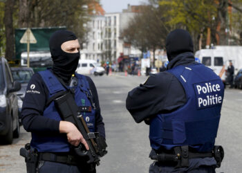 Arratiset në Holandë, qëllohet për vdekje në Belgjikë