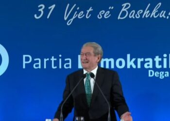 “Terrorist”/ Berisha: Basha, peng i dosjes Muzin dhe i lidhur me aferën e portit të Durrësit. 8 janari është ditë historike