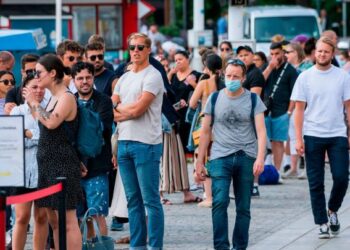 Kreu i OBSH: Viti 2022 mund të shënojë fundin e pandemisë