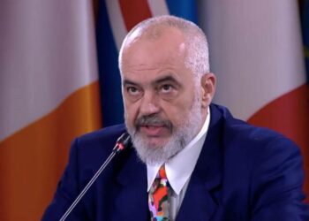 Këshillimi Kombëtar/ Rama publikon pyetjen e gjashtë: A duhet të lejohet kultivimi i kanabisit mjekësor në Shqipëri?