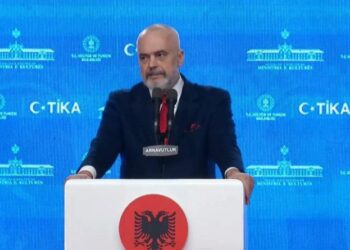 Inaugurimi i xhamisë së Et’hem Beut me presidentin turk, Erdogan/ Rama: Tani radhën për të ‘rilindur’ e ka xhamia e Plumbit në Shkodër