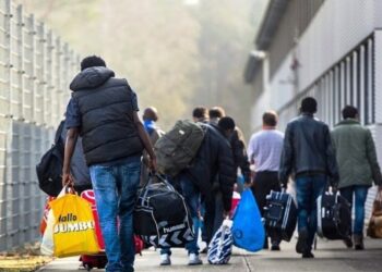 Fluksi i emigrantëve u rrit në 2021/ Merkaj: Shumica e refugjatëve nga Lindja, të kapur në vijën kufitare