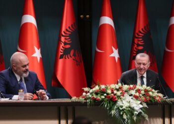 Sheshit në Laç do t’i vihet emri i tij/ Ja agjenda e vizitës së Erdogan në Shqipëri!