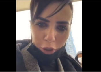 VIDEO/ Mbështetësit e Berishës sulmuan PD-në, Duma flet nga veranda: Boll më, nuk merrnim dot frymë. Sali Berisha të…!