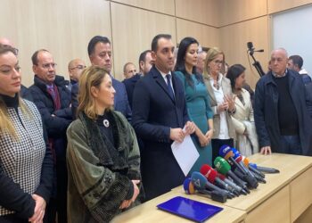 Zgjedhjet e pjesshme/ Pollo paralajmëron koalicion të gjerë opozitar, përfshirë edhe LSI