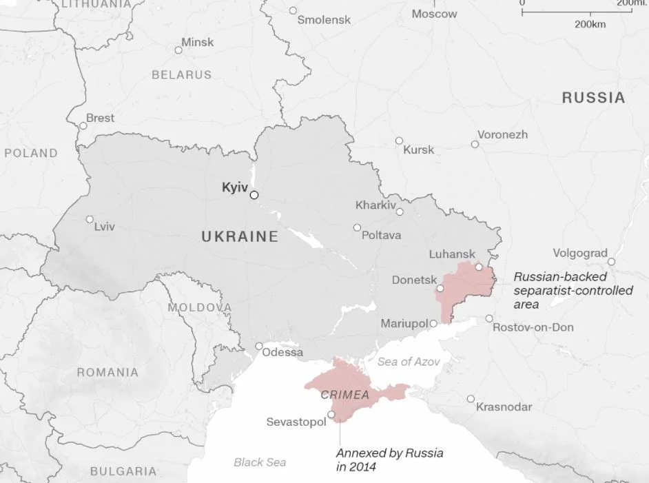 Sa shpejt mund të ndodhë pushtimi i Ukrainës? Opsionet e Putin për të sulmuar nga toka, ajri dhe deti