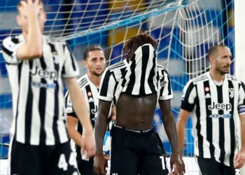 ‘Plas’ konflikti mes futbollistëve te Juventusi