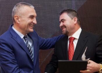 Meta-Ndroqi, fundi i një miqësie/ Gazetarja e Ora news: S’punoj për drogaxhinj zoti President!