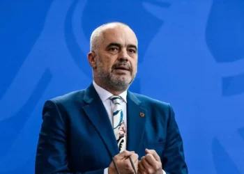 Mesazh liderëve të Ballkanit Perëndimor/ Rama për ‘Financial Times’: Refuzoni çdo thirrje që s’lidhet me anëtarësimin në BE