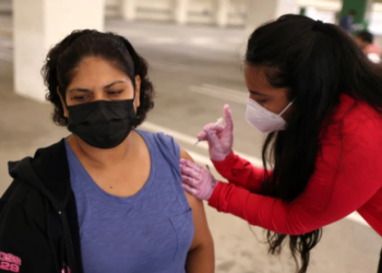 Britania: Jo dozë të katërt, mbrojtja mbi 90 % pas injeksionit të tretë