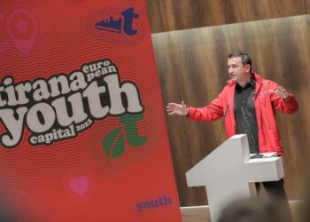 Veliaj: Vendimi për kufizimin e lëvizjes së mjeteve të rënda, i drejtë! Betoni mund të bëhet edhe natën