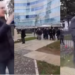 “Turp, ça demokrati je ti që mbështet Bashën”/ Jo vetëm Bejko, militantët e Berishës rrethuan edhe Xhaferrin