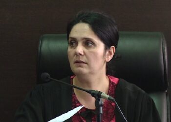 Ish gjyqtarja e Krujës, Enkelejda Hoxha dënohet me 3 vite burg për korrupsion