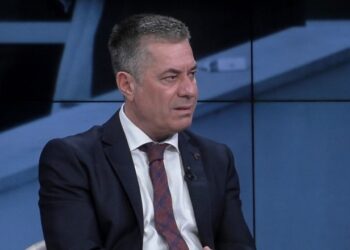 Paralajmërimi i Vangjelit: Tahiri ka materiale që do të trishtonin shumë emra të njohur të politikës!