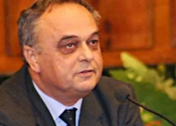 Parlamenti hap dyert, homazhe në nderim të shkrimtarit dhe ish-deputetit Bardhyl Londo