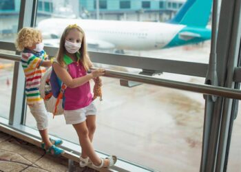 Operatorët turistikë: Hiqni masat, të mos kërkohet as test PCR dhe as certifikatë vaksinimi