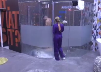 VIDEO / Beniada i futet në dush Donaldit dhe ia thotë troç: Gjithë ai çun, dy lekë…