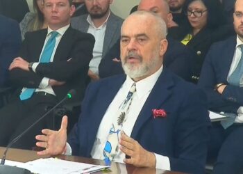 Kush e fitoi duelin me Edi Ramën?!