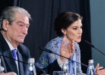 “Opozita e vërtetë jemi ne”/ “Rithemelimi” i Berishës: Rama mbështet Bashën, fushatë të përbashkët në Lushnje