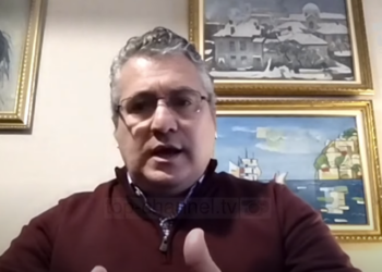 “Populli i 2 marsit, i marrë me qera”/ Minxhozi: Meta thotë se ndjehet si Ronaldo, por koha e tij politike ka mbaruar!