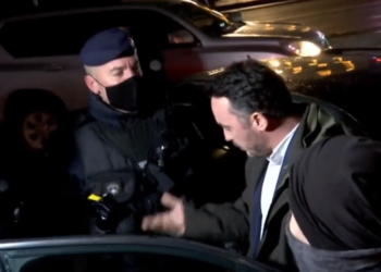 Arrestohet ndërsa po shkonte në emision bashkëshorti i ish-ministres Shahini, gazetarja e njohur: Albini si Erdogani