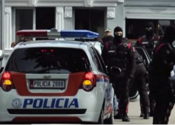 Aksioni/ Dhjetë të arrestuar në Tiranë, policia jep detajet