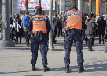 Zvicër/ Kapet me kokainë dhe heroinë 21-vjeçari, e tradhëton frika para ‘kurthit’ të policisë