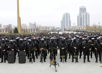 Putin s’duron më, nis “gjuetarët” për të vrarë Zelinskin, u jep fotot e ukrainasve që i do të vdekur. Gati të përdorë bombën e fuqishme