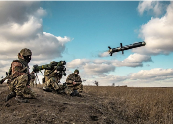 FOTOT/ Tmerri i tankeve ruse, cilat janë raketat që po bëjnë “namin” në Ukrainë