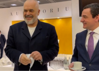 VIDEO/ Rama, përkrah Kurtit: Shqipëria parajsë e turizmit, do përpiqemi të bëhemi të pavarur për furnizimin me energji