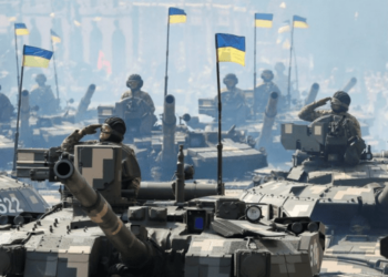 Ministria britanike e Mbrojtjes: Pjesa më e madhe e ushtrisë ruse 50 km pranë Kievit, kanë hapur një shteg të ri që…